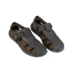 sandalia de hombre cerrada en piel de color Marrón - Vicmart 268-15