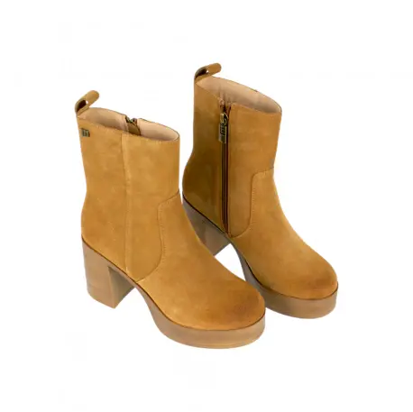 Botines Marrones Tacon Ancho y Plataforma en Piel serraje Mustang 54099
