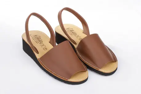 Sandalias Menorquinas Cuña Nellakis 552