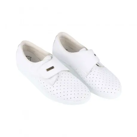 zuecos sanitarios cerrados de trabajo en piel - Postigo 18793